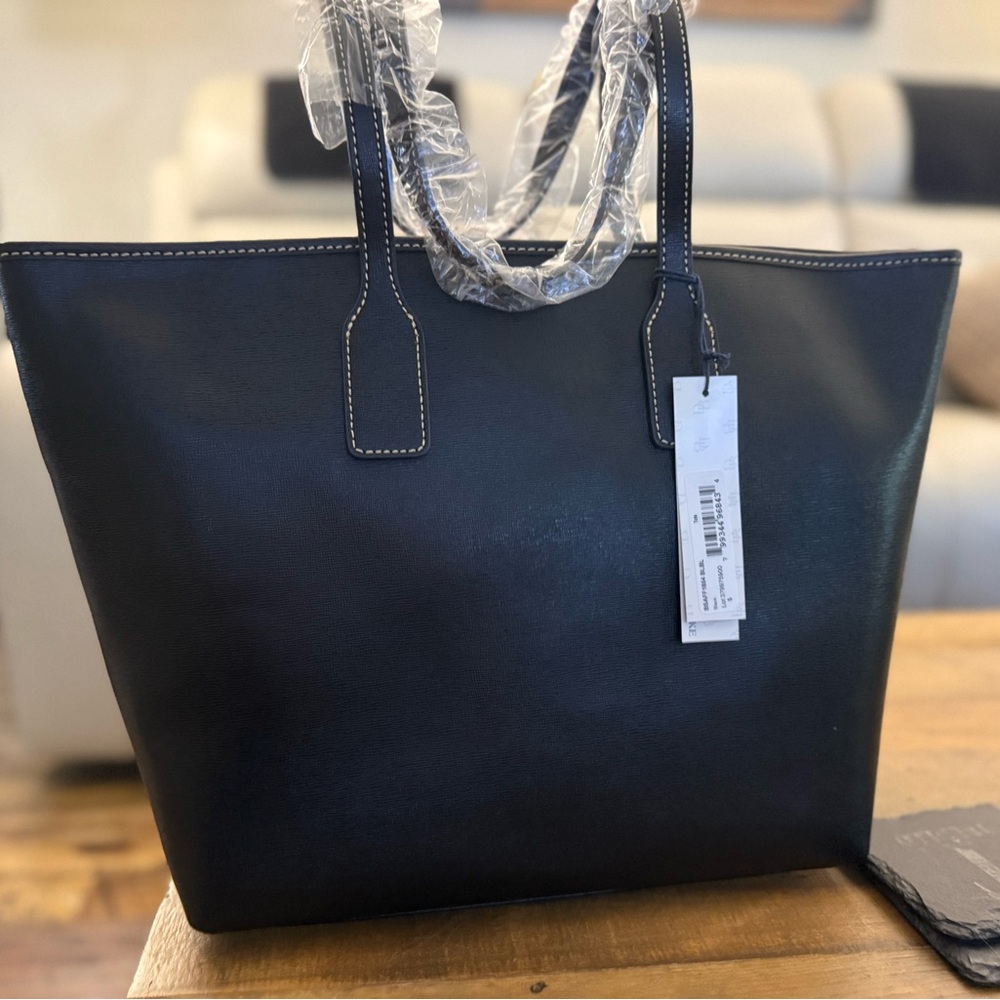 Dooney & Bourke Classic Black Tote